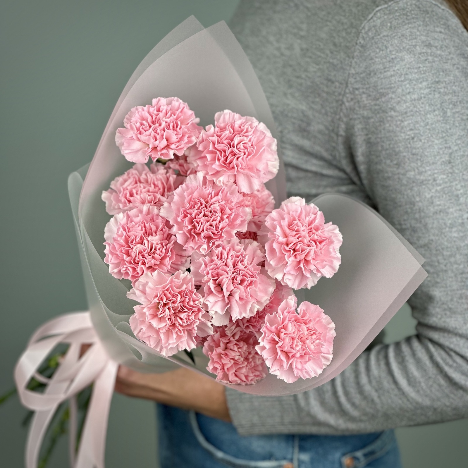 Букет из 15 розовых гвоздик