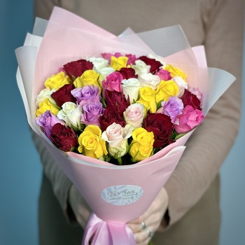 Букет из 31 розы Кения яркий микс