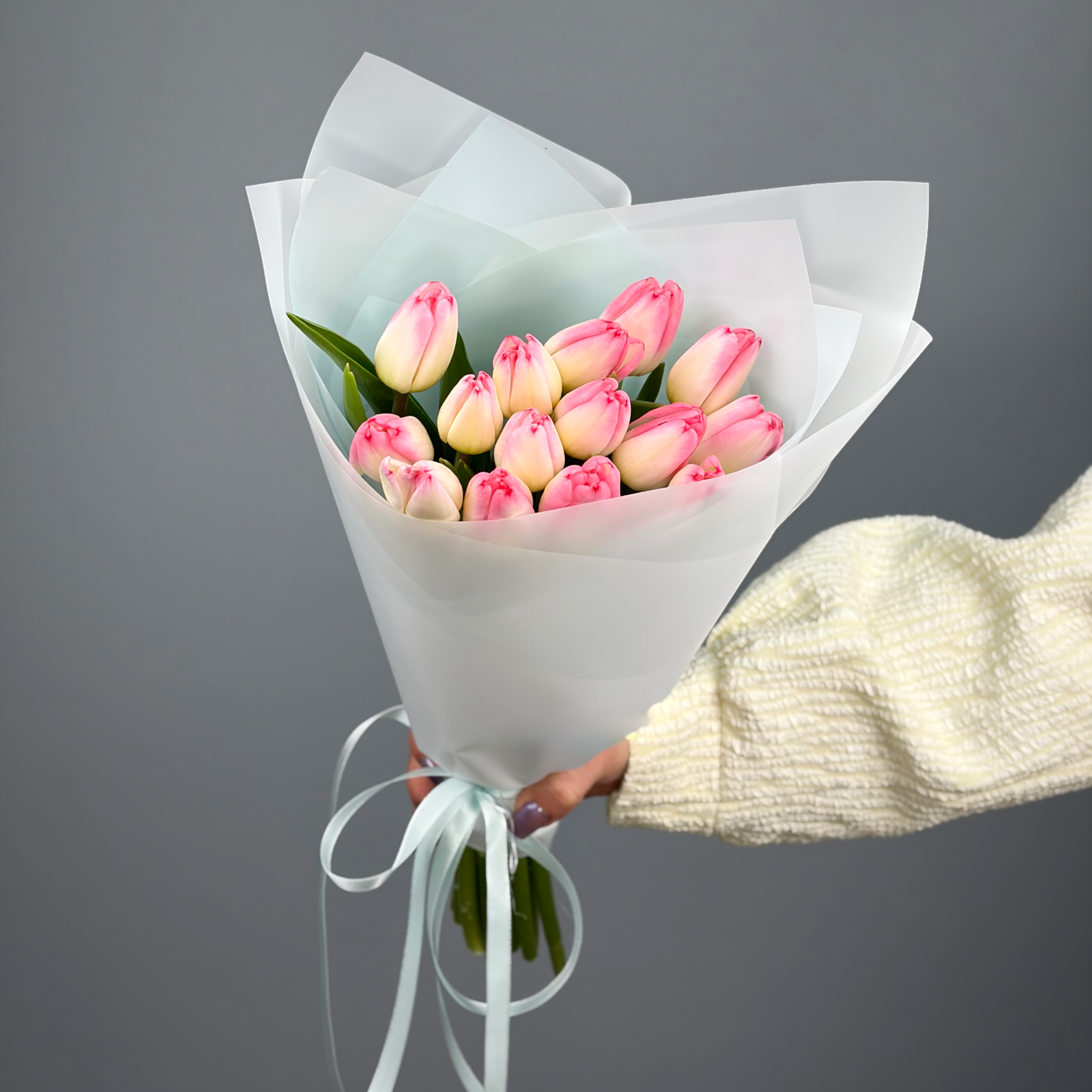 Букет из 15 розовых тюльпанов