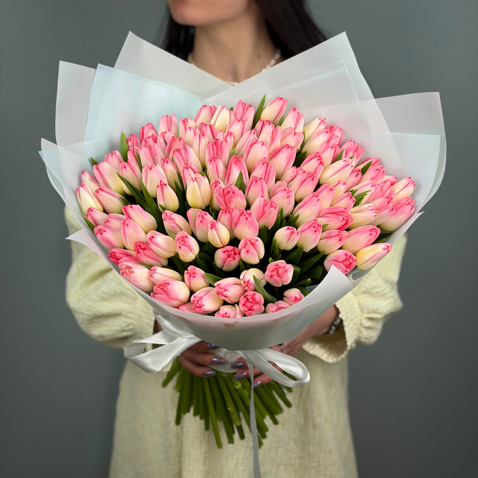 Букет из 101 розовых тюльпанов