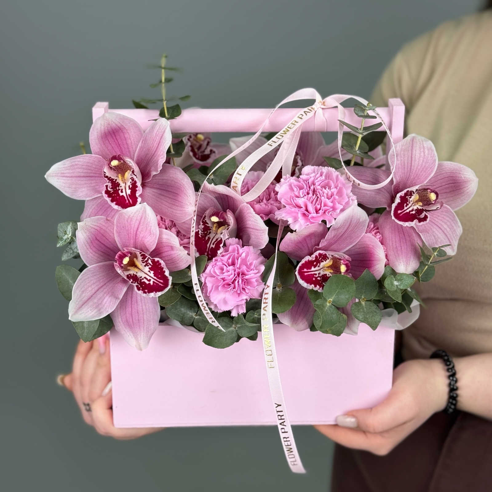 Цветы в ящике Наития