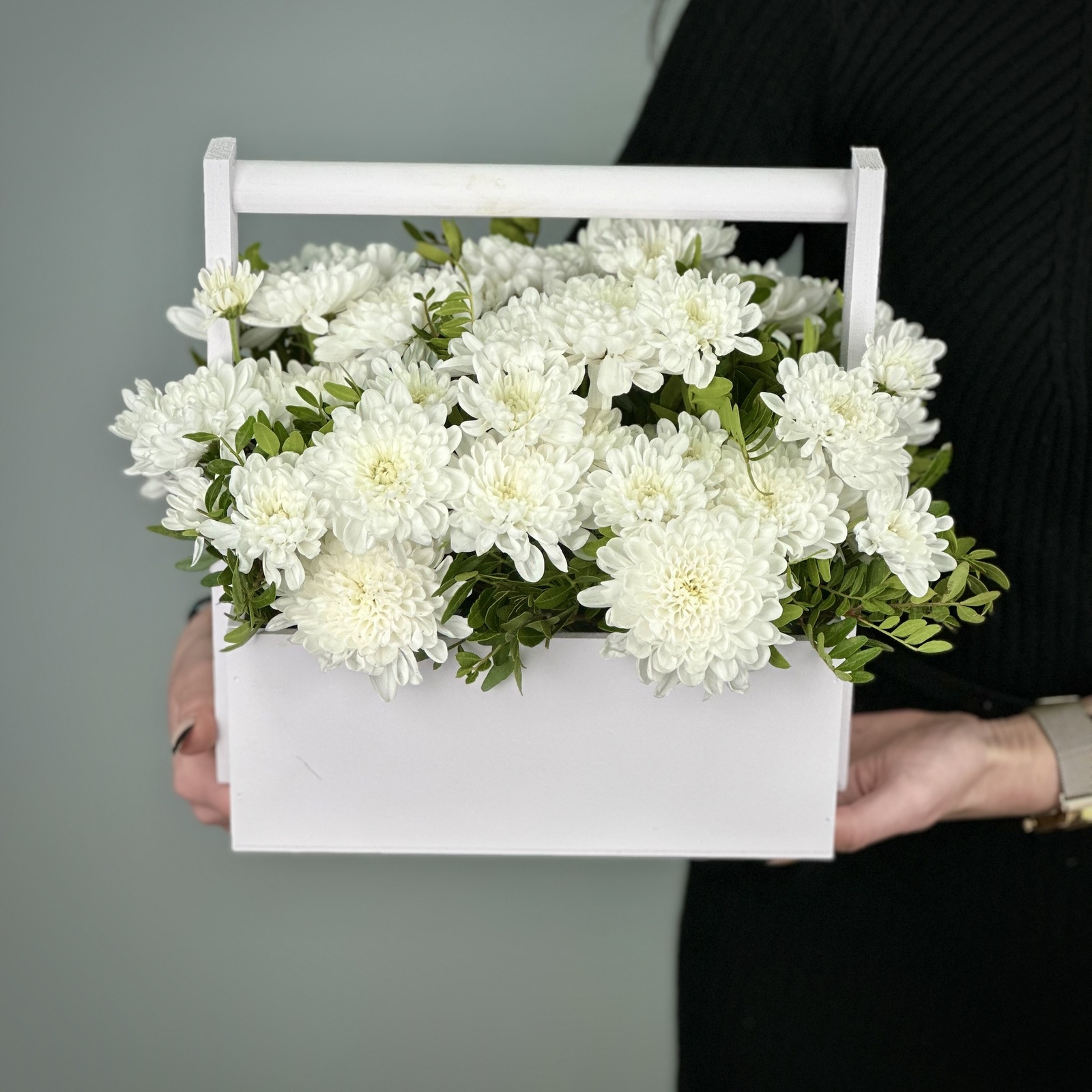 Цветы в ящике Луиза