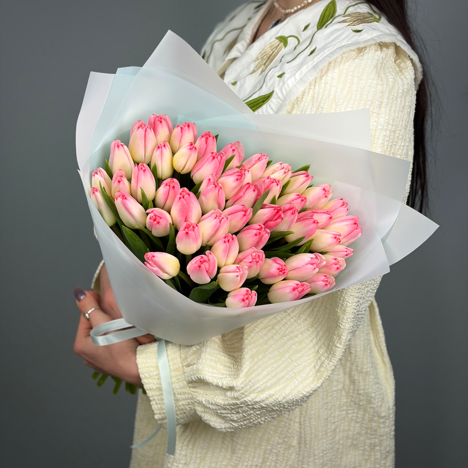 Букет из 51 розовых тюльпанов