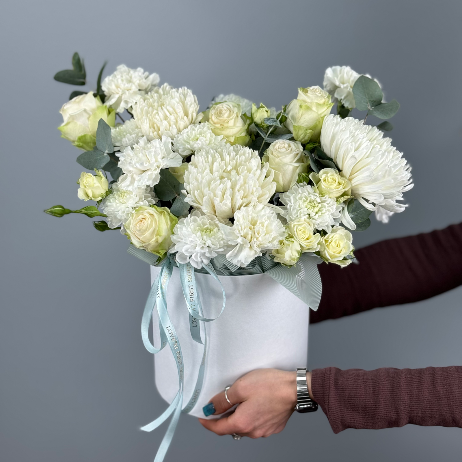 Цветы в коробке Тепло без слов