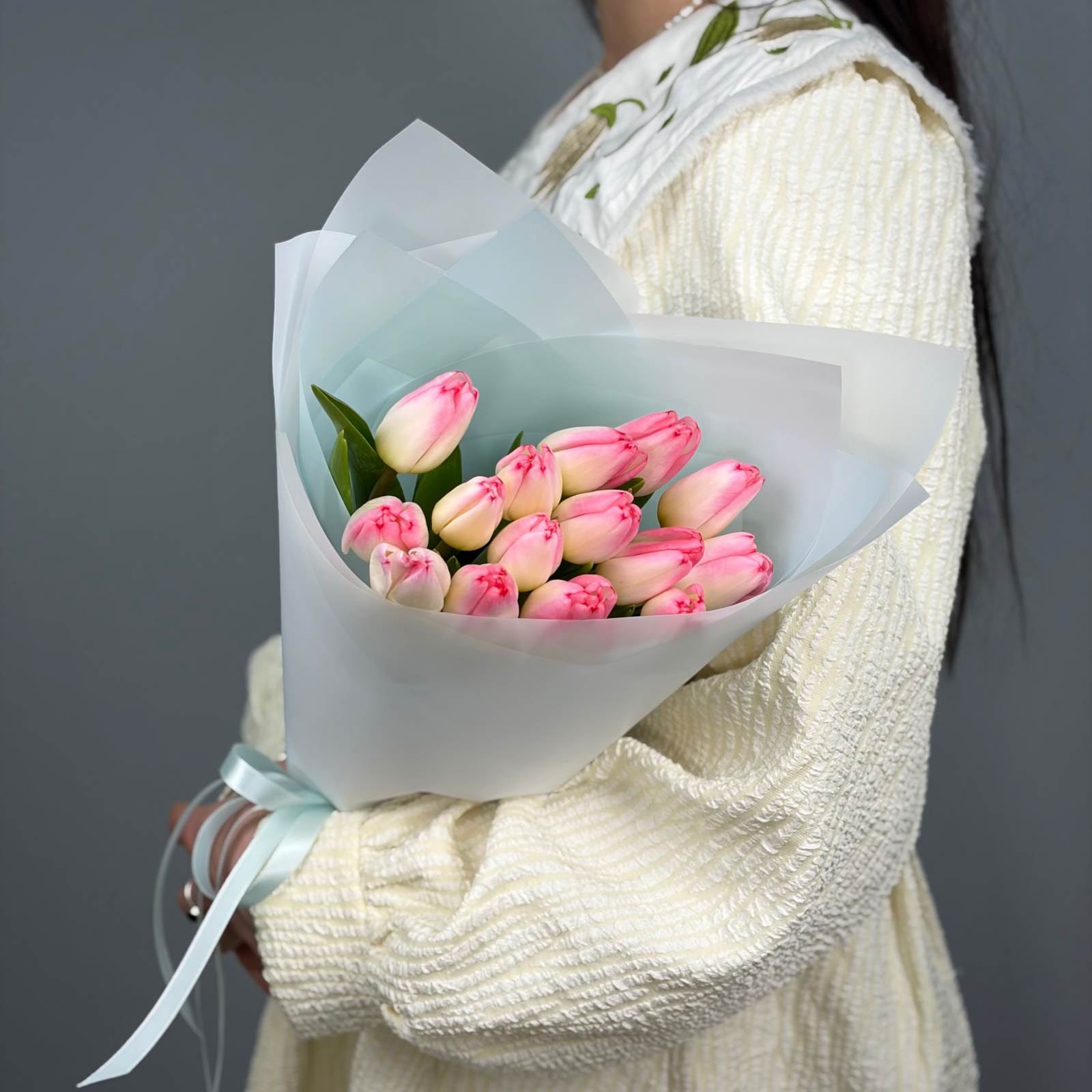 Букет из 15 розовых тюльпанов